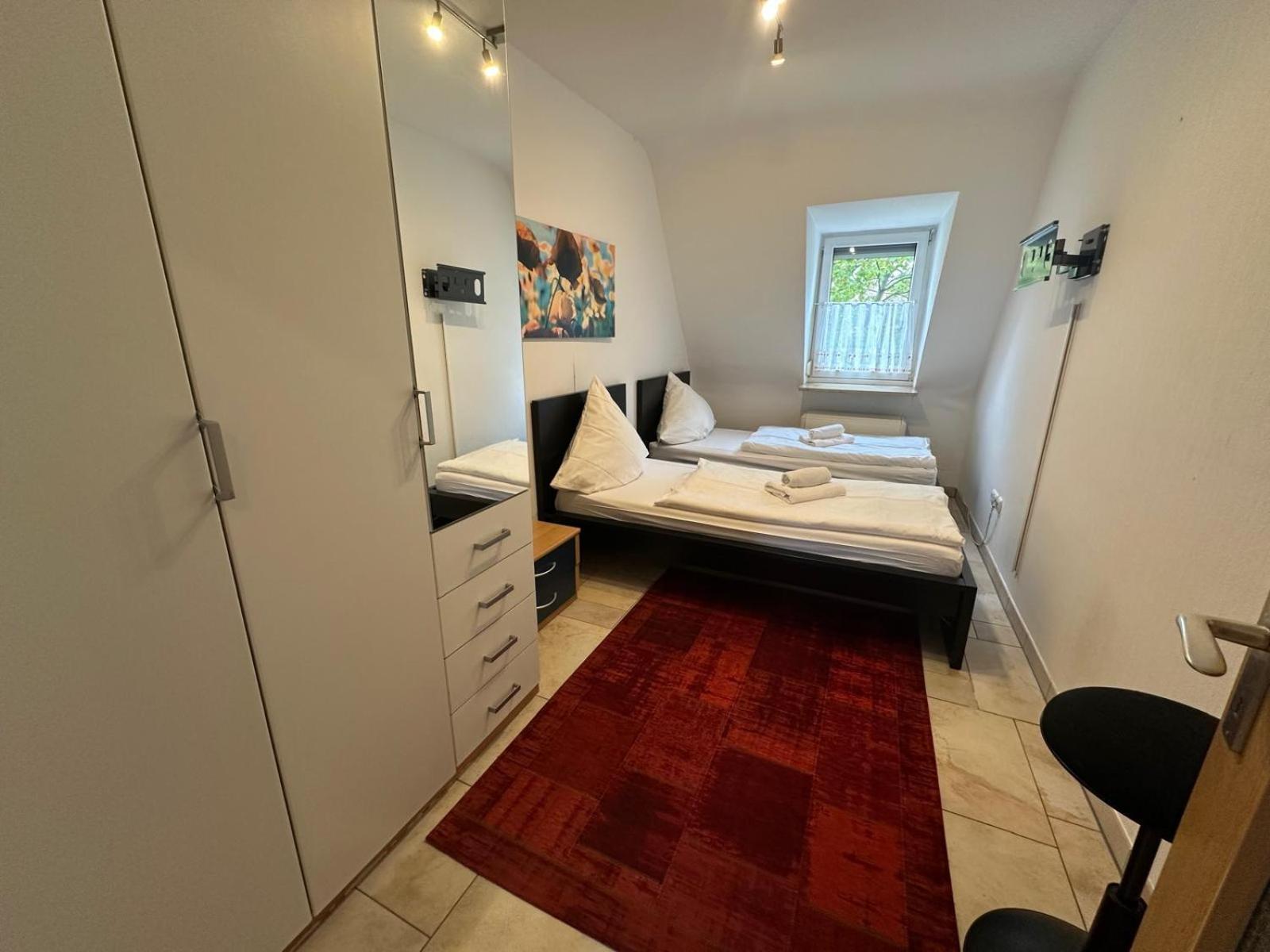 City Center - 4 Room Apartment With Kitchen And 2 Bathrooms Núremberg Exterior foto